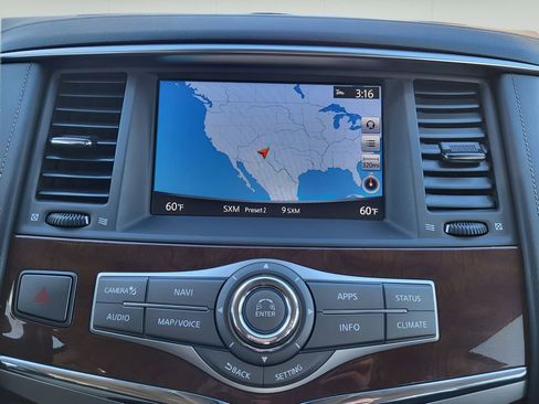 Used 2018 INFINITI QX80 4WD w/ Driver Assistance Package image 18