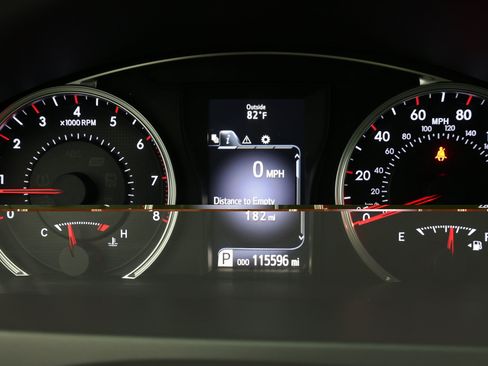 Used 2017 Toyota Camry SE FWD image 17