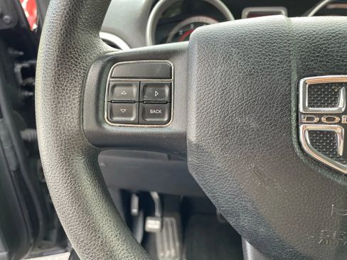 Used 2012 Dodge Journey SXT w/ Flexible Seating Group image 16