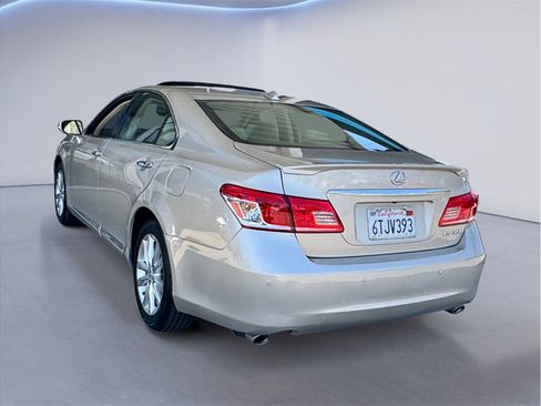 Used 2011 Lexus ES 350 FWD image 4