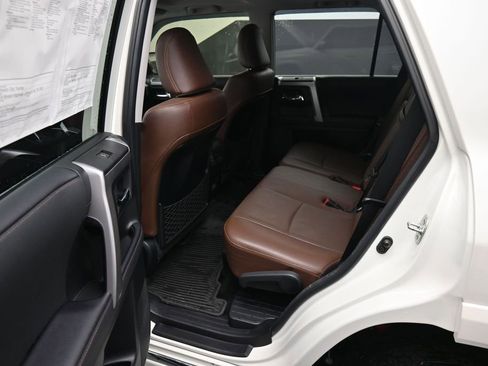 Used 2023 Toyota 4Runner Limited AWD/4WD image 21