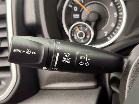 Certified 2022 RAM 1500 Big Horn image 21