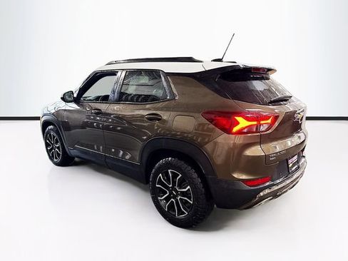 Used 2021 Chevrolet TrailBlazer ACTIV w/ Sun and Liftgate Package image 8