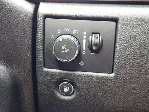 Used 2021 Jeep Grand Cherokee High Altitude image 22