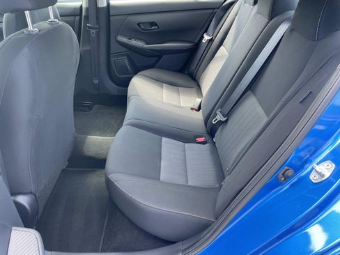 Used 2025 Nissan Sentra SV FWD image 12