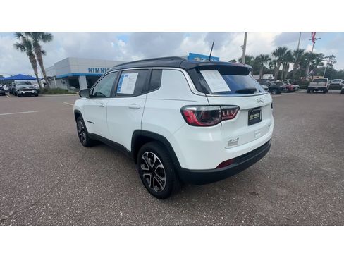 Used 2022 Jeep Compass Limited AWD/4WD image 4