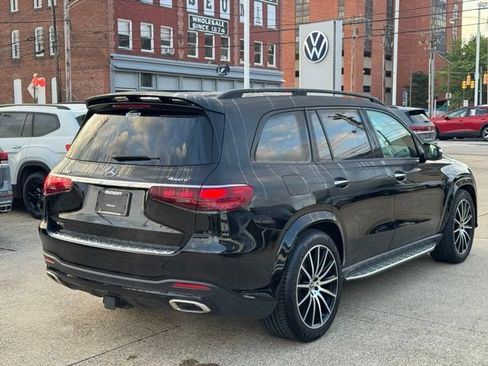 Used 2024 Mercedes-Benz GLS 580 4MATIC image 6