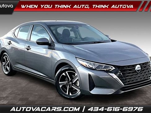 Used 2025 Nissan Sentra SV image 1