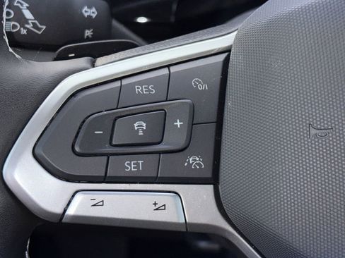 New 2025 Volkswagen Atlas Cross Sport SEL AWD/4WD image 18