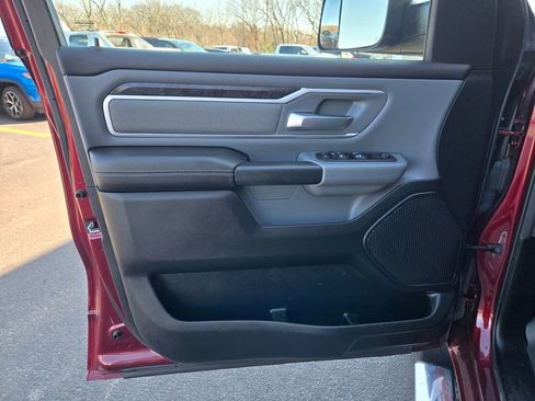 Used 2022 RAM 1500 Big Horn AWD/4WD image 12