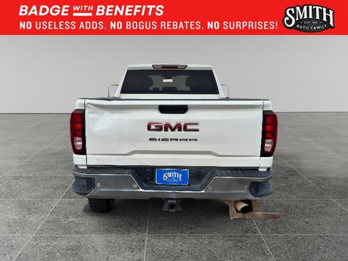 Used 2024 GMC Sierra 2500 Pro w/ 1SA Pro Safety Plus Package AWD/4WD image 5