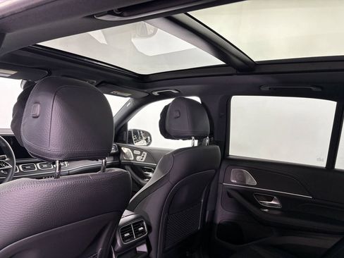 Used 2025 Mercedes-Benz GLE 450e 4MATIC image 24