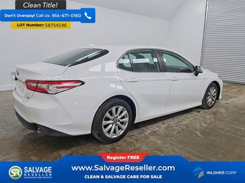 Used 2019 Toyota Camry LE FWD image 4
