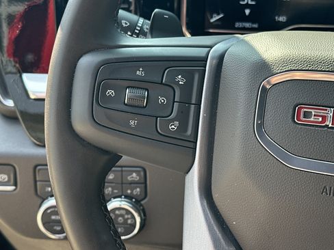 Used 2024 GMC Sierra 1500 SLT w/ SLT Premium Plus Package AWD/4WD image 18