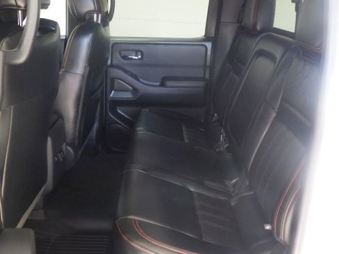 Used 2023 Nissan Frontier PRO-4X w/ Pro-4X Premium Package image 7