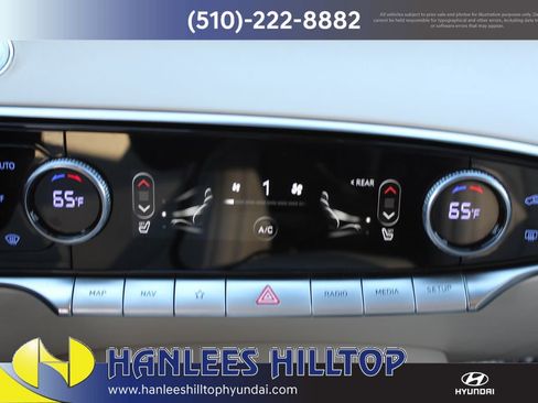 Used 2023 Genesis GV70 2.5T image 26