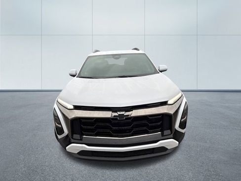 New 2026 Chevrolet Equinox ACTIV w/ Convenience Package III image 6