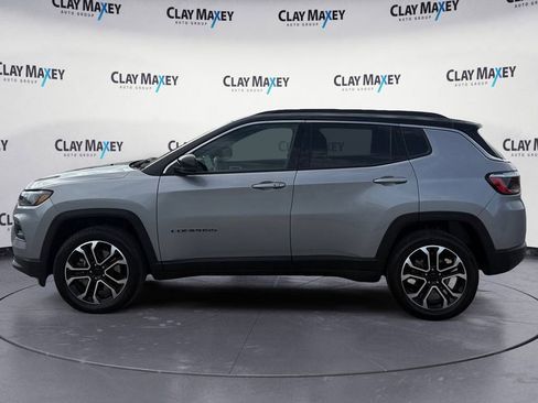 Used 2024 Jeep Compass Limited image 2