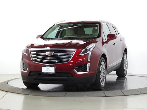 Used 2017 Cadillac XT5 Premium Luxury AWD/4WD image 1