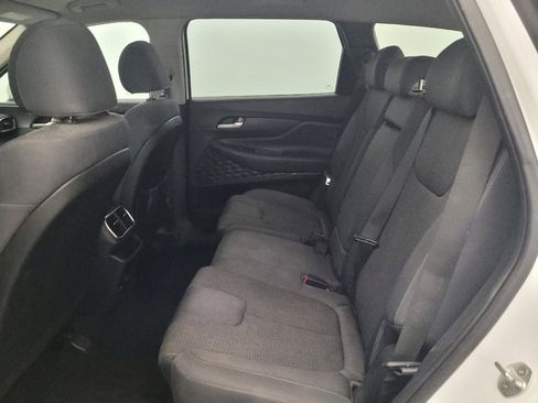 Used 2019 Hyundai Santa Fe SE AWD/4WD image 18