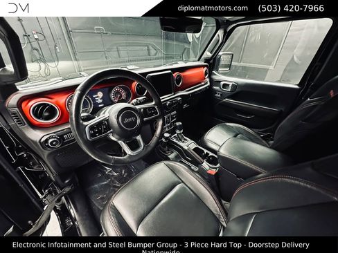 Used 2018 Jeep Wrangler Unlimited Rubicon AWD/4WD image 17