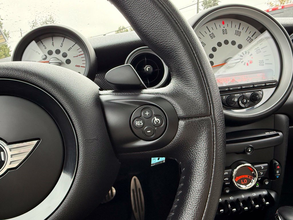 Used 2013 MINI Cooper S FWD image 19