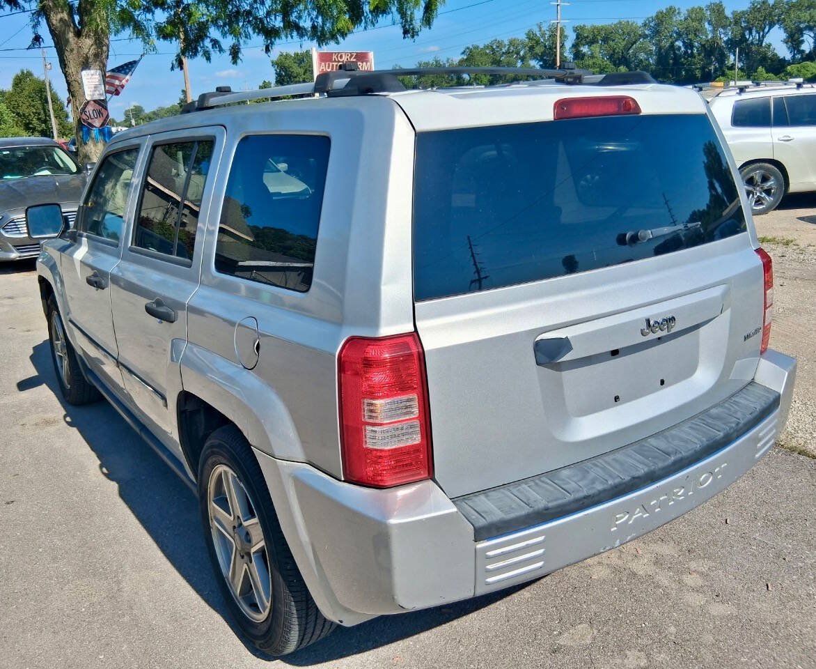 Used 2007 Jeep Patriot Limited w/ Driver Convenience Group FWD image 5