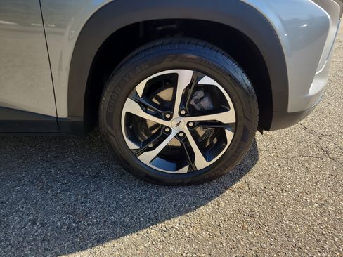 Used 2024 Chevrolet Trax RS image 13