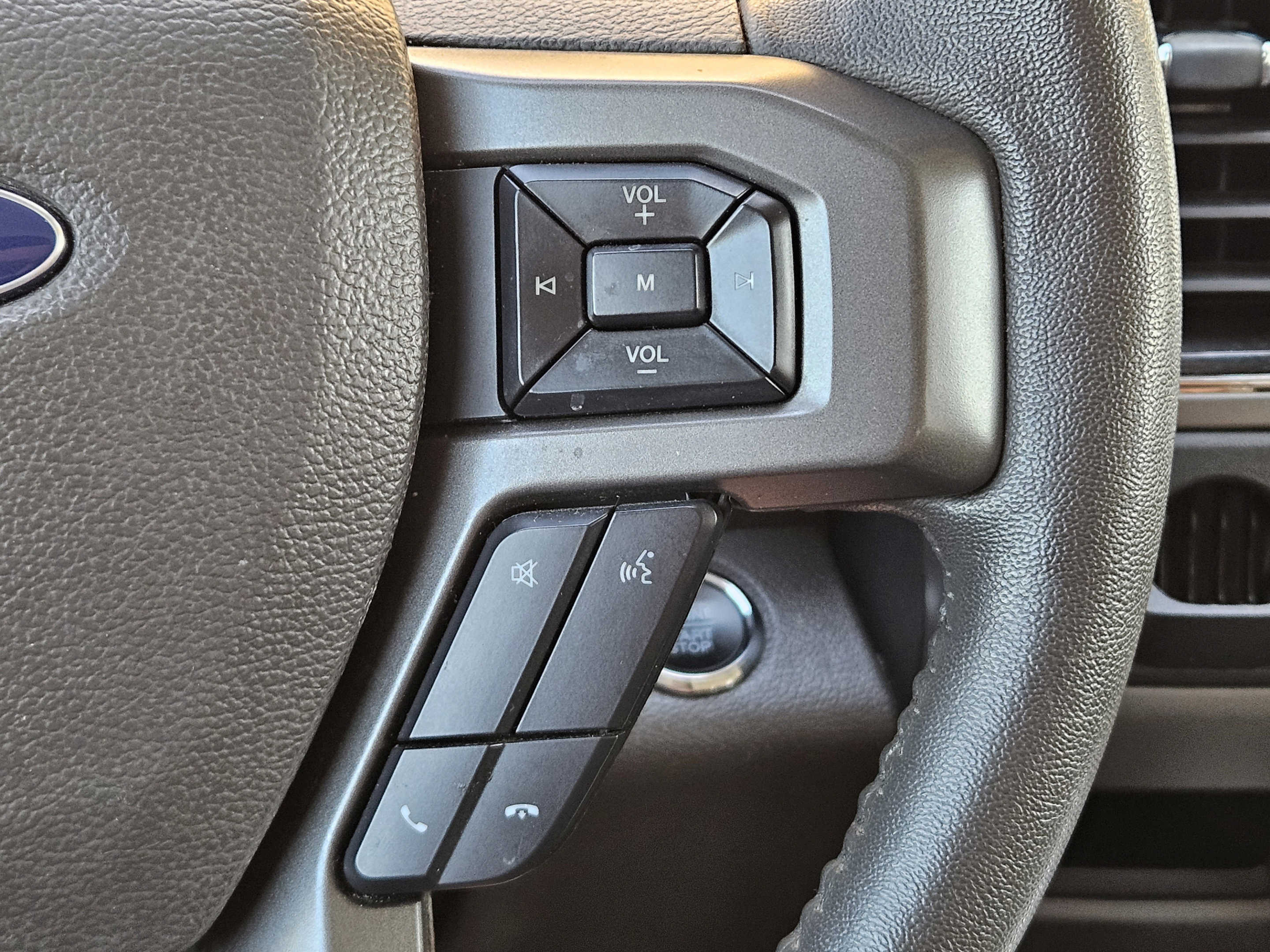Used 2020 Ford Expedition XLT RWD image 26