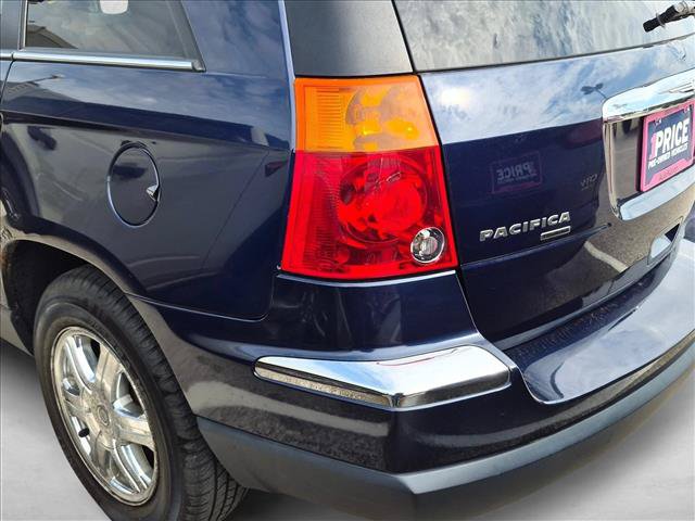 Used 2006 Chrysler Pacifica Touring AWD/4WD image 12
