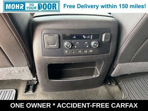 Used 2017 GMC Yukon XL Denali w/ Open Road Package AWD/4WD image 39