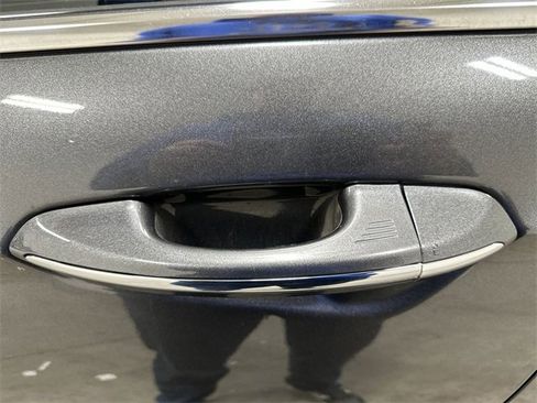 Used 2015 Ford Fusion Titanium image 13