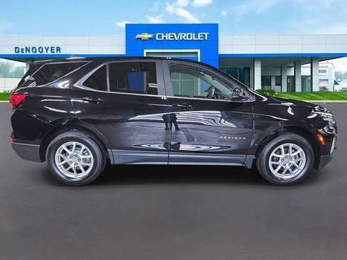 Used 2024 Chevrolet Equinox LT w/ LPO, Floor Liner Package AWD/4WD image 7
