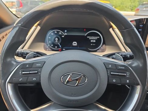 Used 2021 Hyundai Sonata Limited FWD image 17