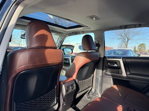 Used 2016 Toyota 4Runner Limited image 16