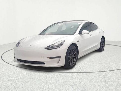 Used 2018 Tesla Model 3 Long Range image 2