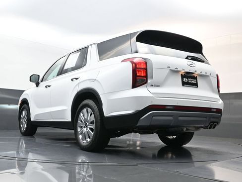 Used 2025 Hyundai Palisade SE image 26