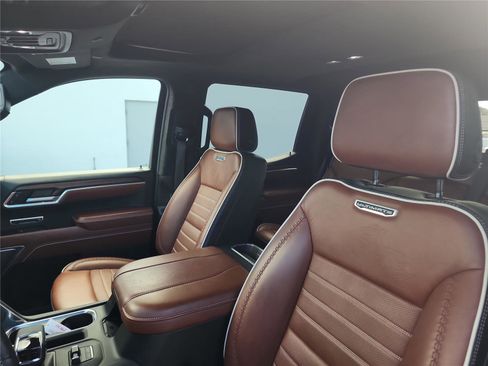 Used 2024 GMC Sierra 1500 Denali Ultimate image 18
