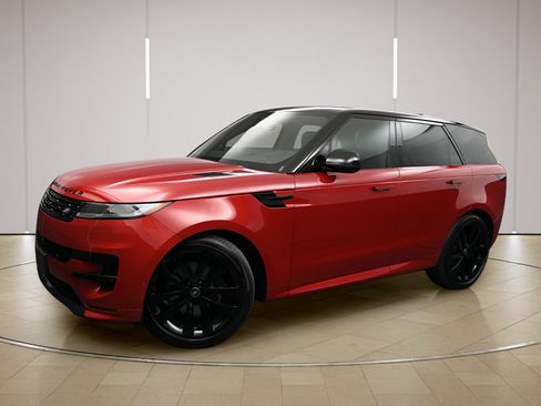 Used 2025 Land Rover Range Rover Sport Dynamic SE AWD/4WD image 4