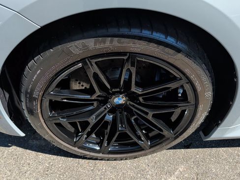 Used 2024 BMW M2 RWD image 9