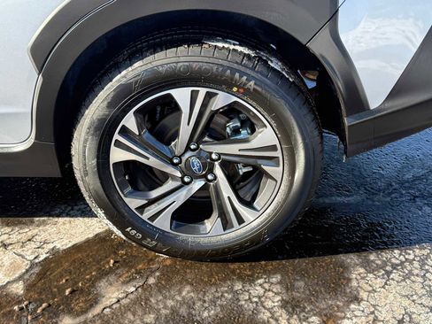 Certified 2025 Subaru Crosstrek 2.0i Premium image 9