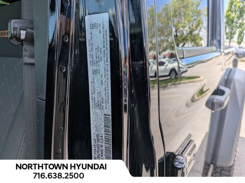 Used 2026 Jeep Gladiator Mojave AWD/4WD image 37