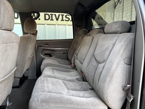 Used 2006 Chevrolet Avalanche Z66 w/ Preferred Equipment Group image 10