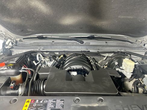 Used 2020 Chevrolet Suburban LT w/ Texas Edition Package image 35