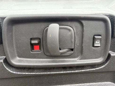 Used 2024 GMC Savana 2500 w/ Driver Convenience Package RWD image 9