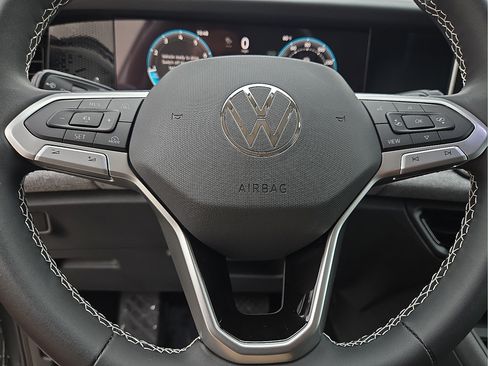Certified 2026 Volkswagen Tiguan S FWD image 26
