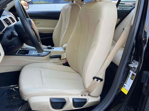 Used 2018 BMW 320i Sedan image 35