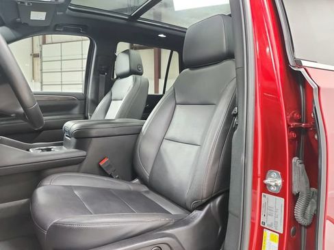 Used 2024 Chevrolet Tahoe LT AWD/4WD image 10