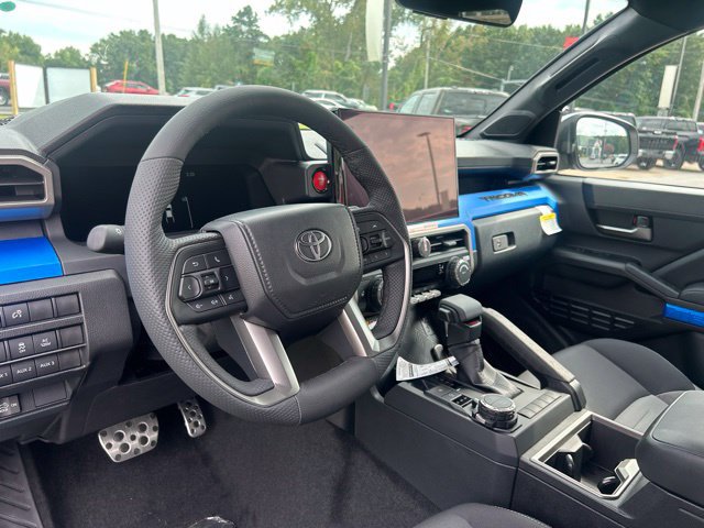 New 2026 Toyota Tacoma TRD Sport w/ TRD Sport Upgrade Package AWD/4WD image 16