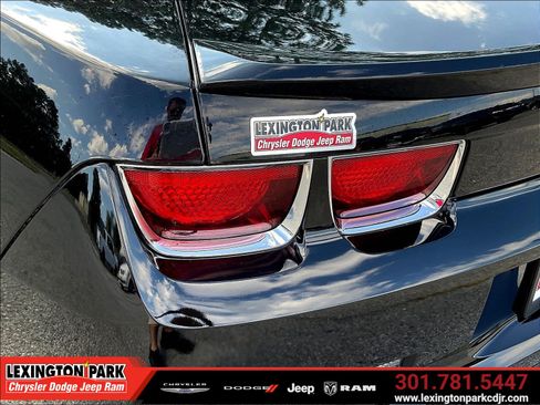 Used 2013 Chevrolet Camaro LT RWD image 21